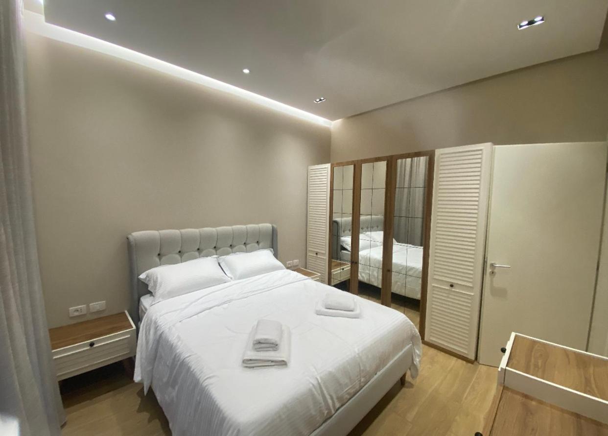 Lilo'S Place Tirana Extérieur photo