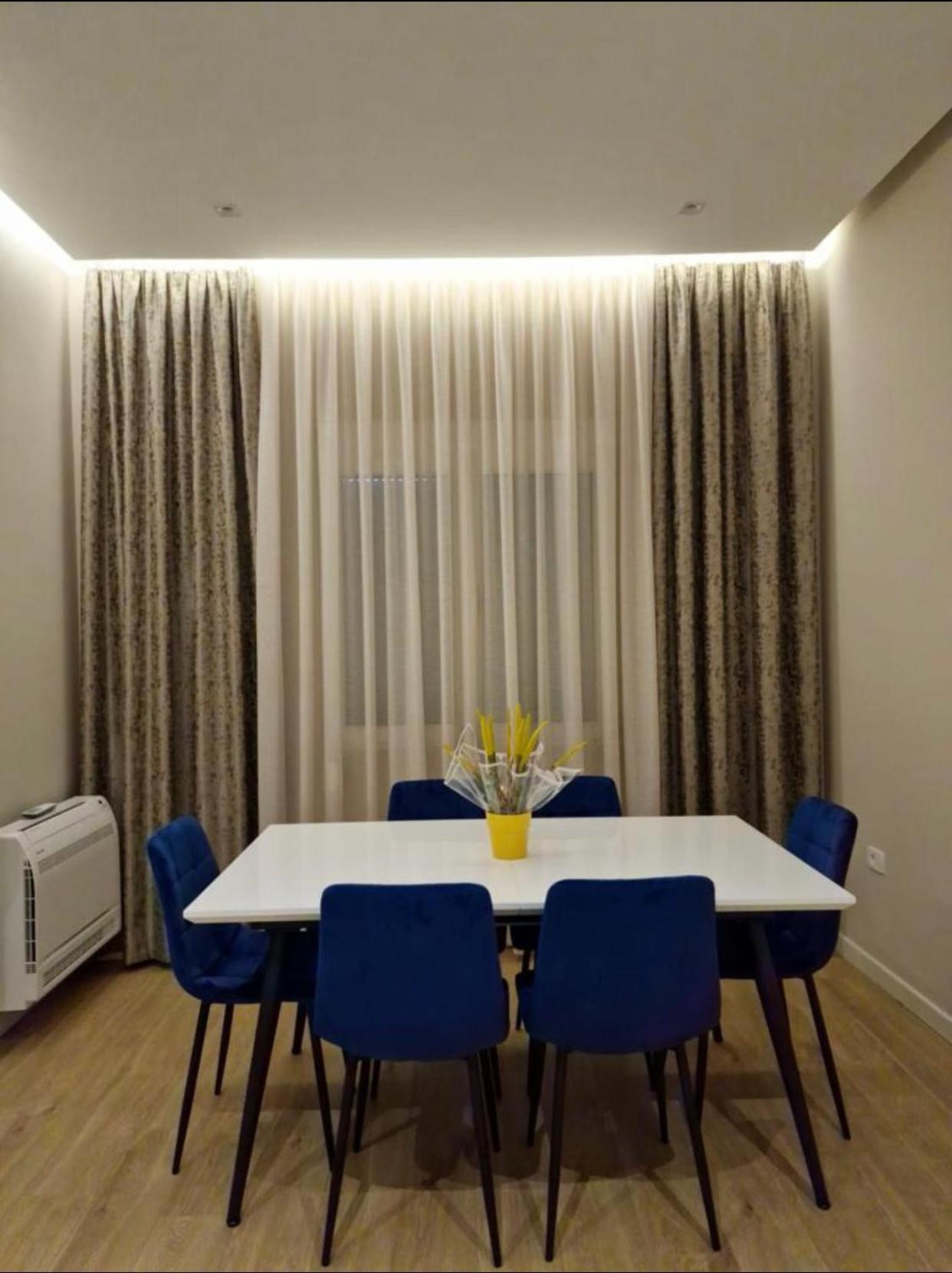 Lilo'S Place Tirana Extérieur photo